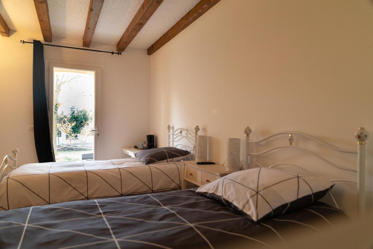 Hotel La Halte Gourmande Vachères Exteriér fotografie