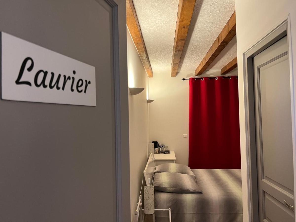 Hotel La Halte Gourmande Vachères Exteriér fotografie